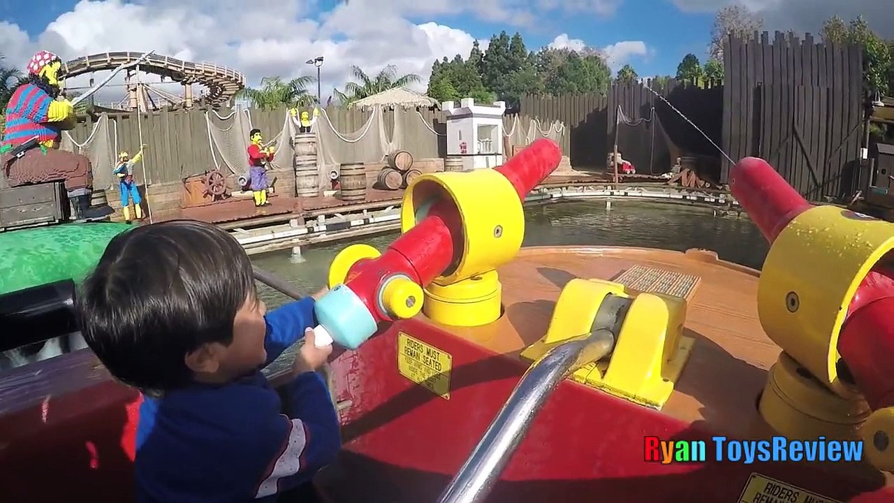 LEGOLAND Parc dAttractions pour les enfants de la Famille dAmusement aire de Jeux Enfants Jouer Centre Ryan ToysRevie