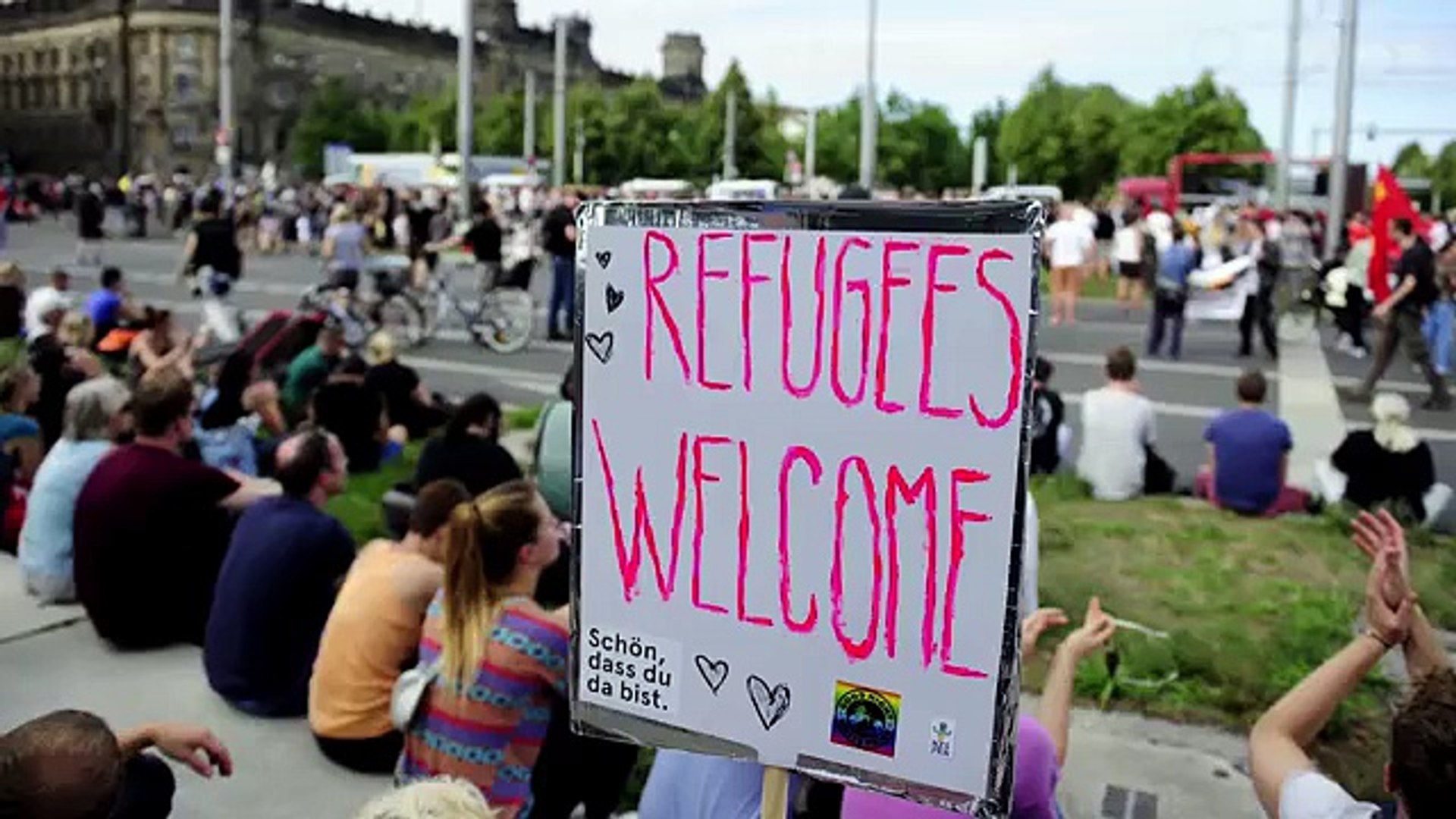 Improve Google Translate for Refugees
