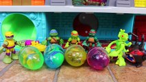 Ninja Turtles Road Rescue Donnie Captures Snakeweed and Spider Bytez Stealing Mutagen Ooze Eggs