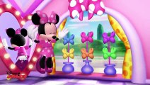 Mickey Minnies Clubhouse Bow Toons | Freaky Fowl Day Clarabelle Turns Into A Chicken!