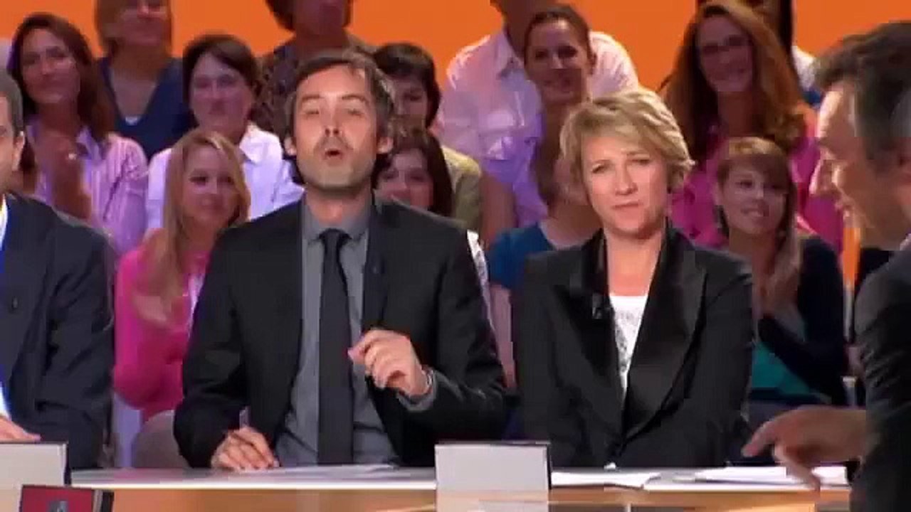 Jacques Chirac drague mais il se fait gauler par Bernadette !