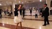 На свадьбе, девушка танцует лезгинку видео ПРИКОЛ