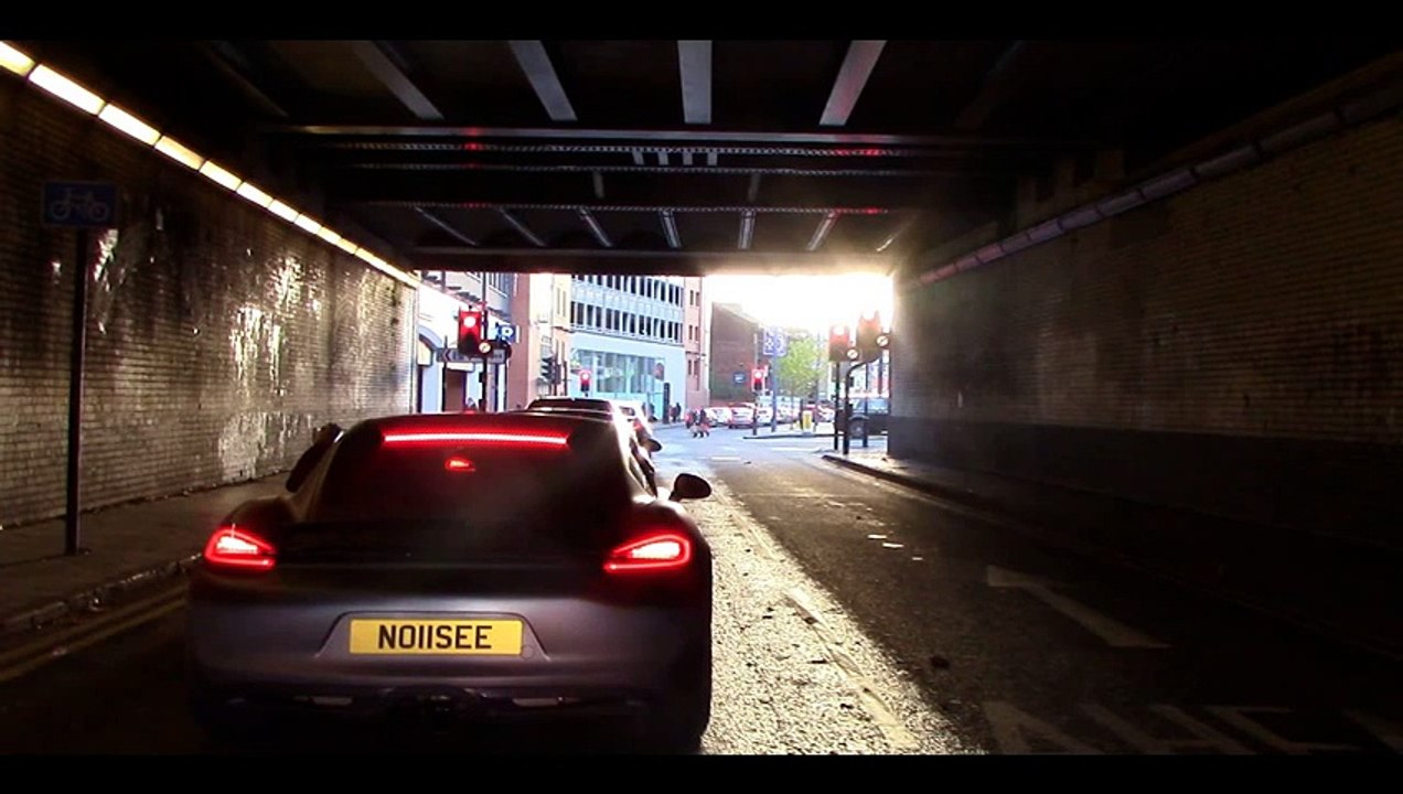 Porsche 987.2 PDK Cayman tunnel sound with Armytrix Valvetronic Exhaust
