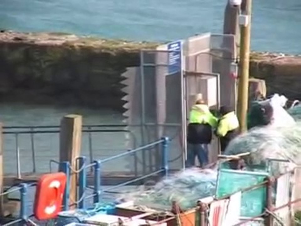 Pilot boarding on Interceptor 42 pilot, April 2008