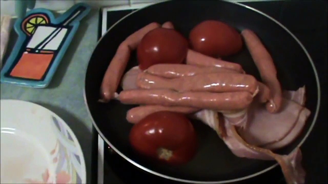 How to Make a Fluffy Omelette - Easy Breakfast...