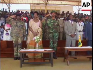 Nkuko Kagame yahinduye ibendera n'indirimbo byubahiriza u Rwanda kandi yabyemeraga niko nibiriho bishobora kuzahinduka