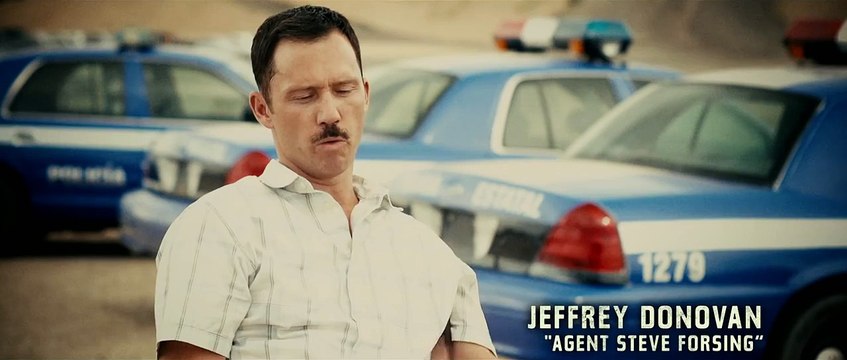 Sicario - Sneak Peek Border Battle - In Cinemas October 8