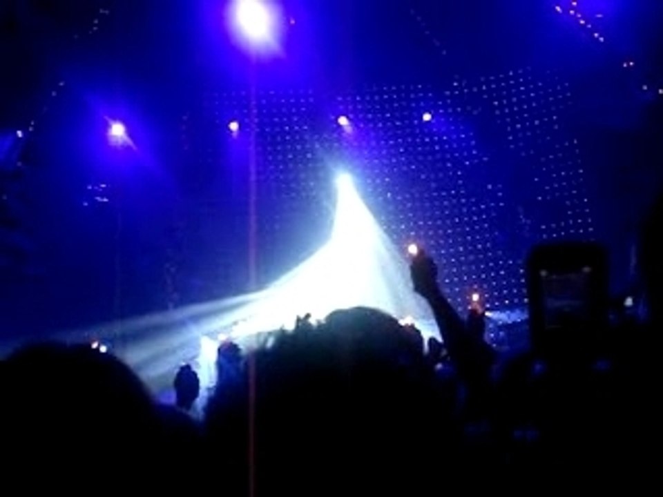 CONCERT PATRICK BRUEL jte le dis qd meme