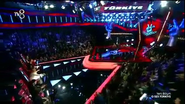 Nakaratı Söylerken Bütün Stüdyo Ayağa Kalktı || O Ses Türkiye