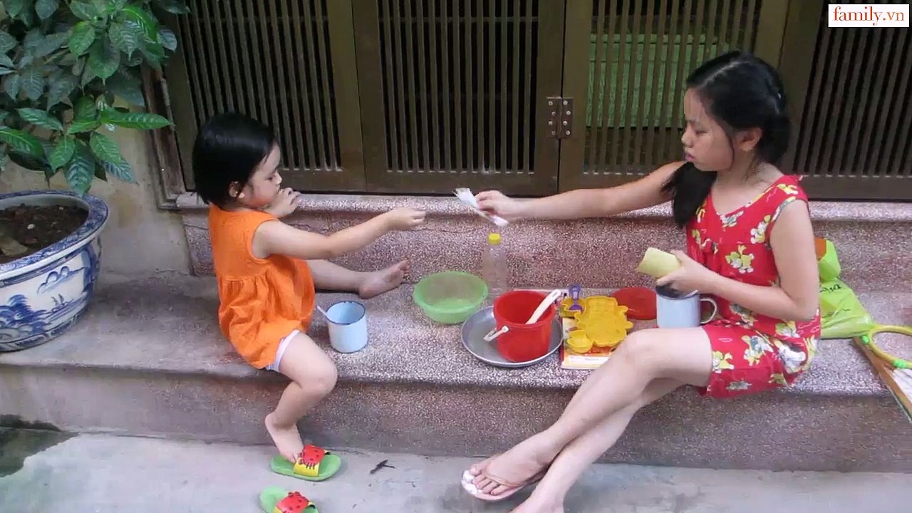 Vlog 166 Hai chị em Cún pha Cafe ! ( family.vn )