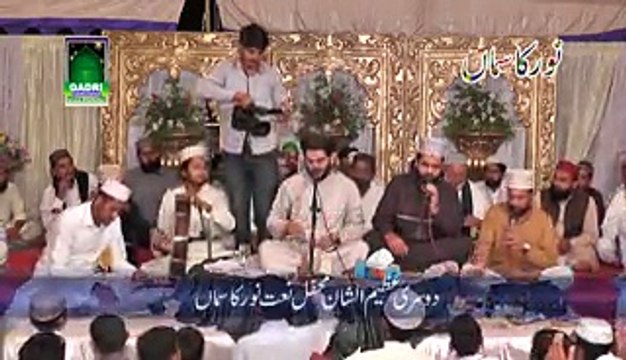Tan Sadke Man Sadke Naat Rehan Roofi Mehfil Naat Noor ka sama Joharabad Khushab 2015
