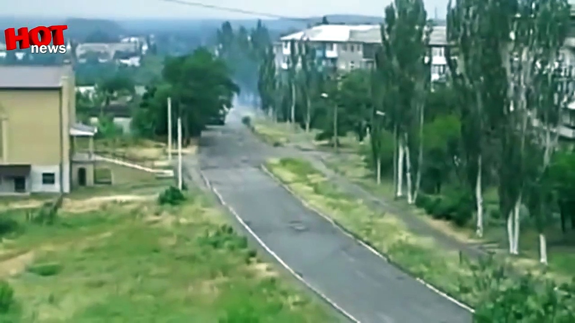 Российский танк в г. Снежное (Украина)