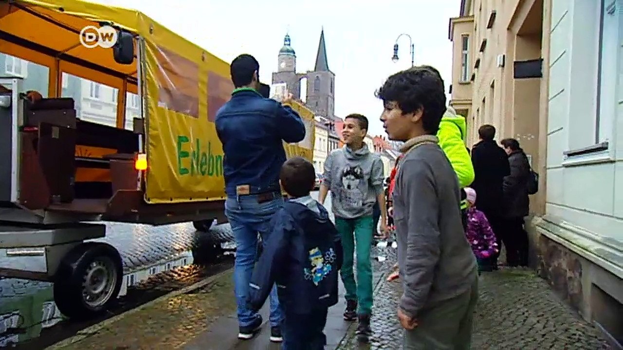 Flüchtlinge feiern Weihnachten | DW Nachrichten