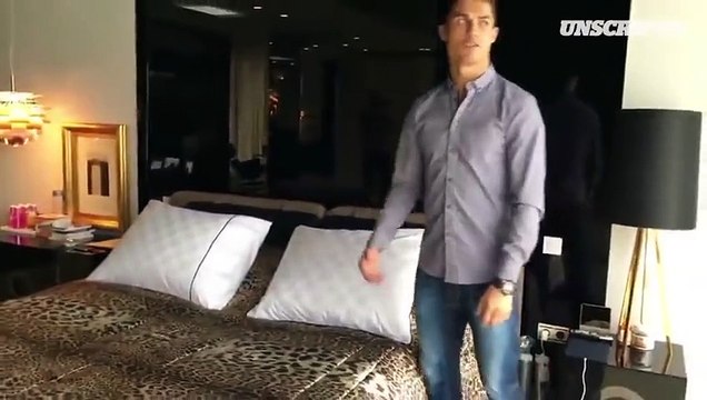 Cristiano Ronaldo fait visiter sa luxueuse villa à Madrid