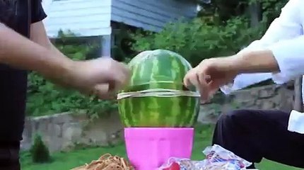 Paket Lastik İle Karpuz Patlatma