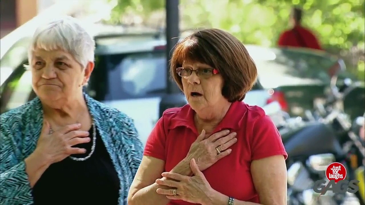 Wanted Fugitives Pranks - Best of Just For Laughs Gags