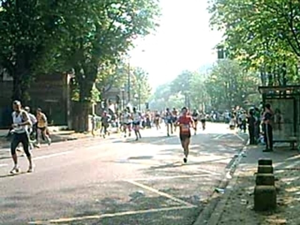 Marathon de Paris 15 avril 2007 014