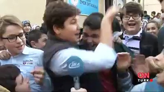 Ergenlerin Abi Ünlü oldum mu ben sorusu