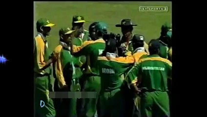 Waseem Akram 3 wickets in First over vs India