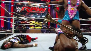 Ryback & The Usos vs. The New Day: Raw, November 16, 2015