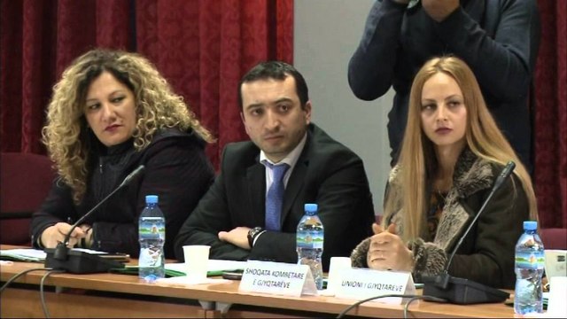 GJYQTARE E PROKURORE MBESHTESIN REFORMEN DHE THONE SE NUK JANE TE GJITHE TE KORRUPTUAR LAJM