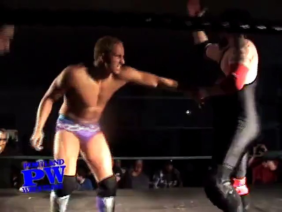 Referee loses his pants!! Funniest Fail Ever...