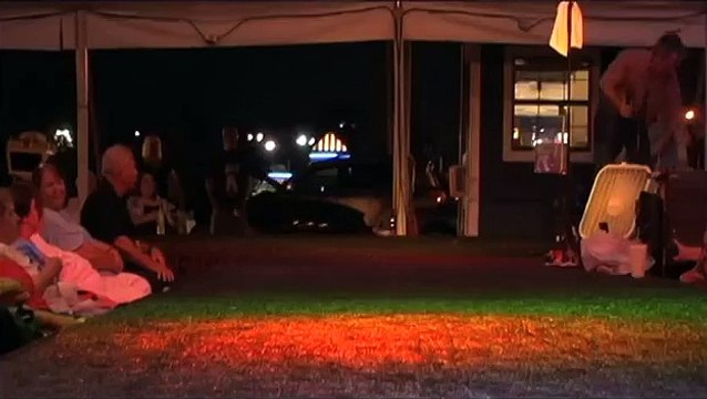 Tony Nance sings 'Bridge Over Troubled Water' at Elvis Week