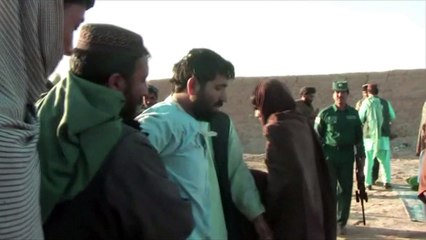 الجيش الافغاني يرسل تعزيزات الى الجنوب لفك طوق متمردي طالبان