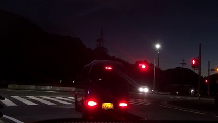 車高短エスティマ　空ぶかし　DQN高校生