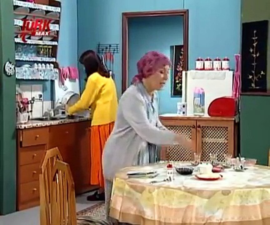 Bir Demet Tiyatro 83.Bölüm HD Kalite İzle Komedi