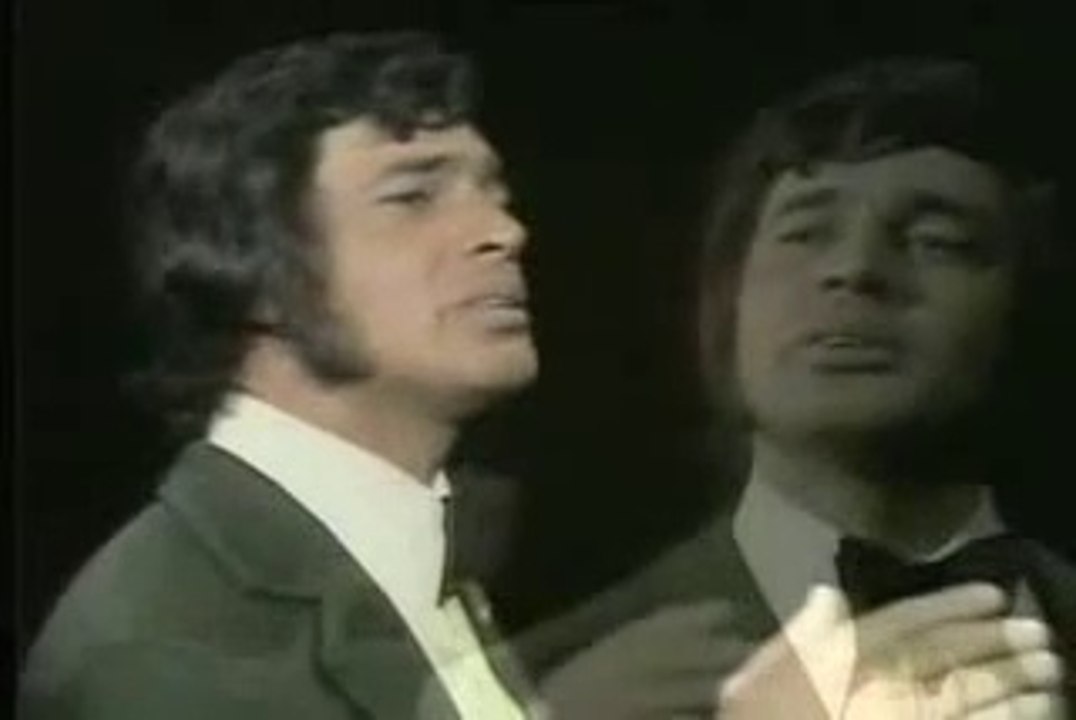 =Engelbert Humperdinck - There Goes My Everything