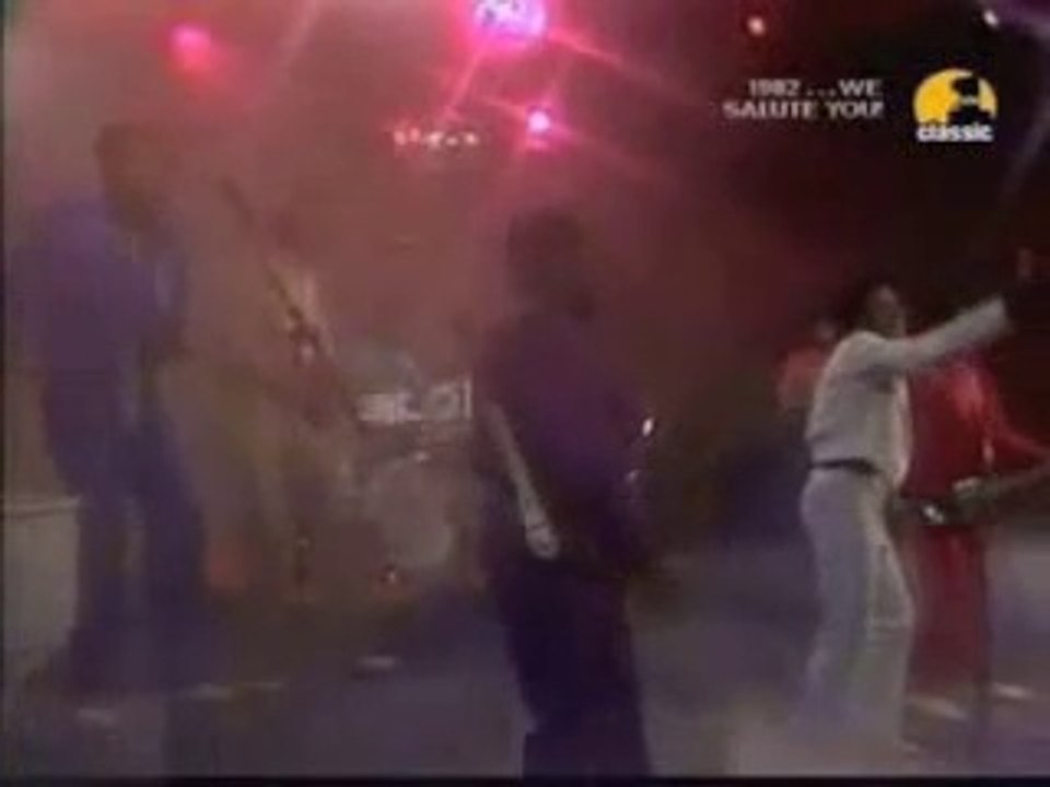 =Fat Larrys Band - Zoom