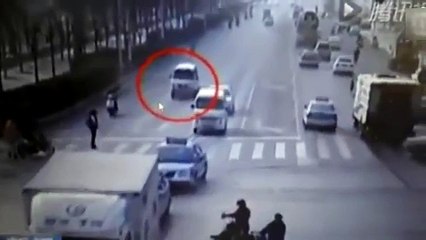 이상한 교통사고