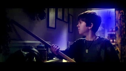 Freddie Highmore - The Spiderwick Chronicle - Born Free