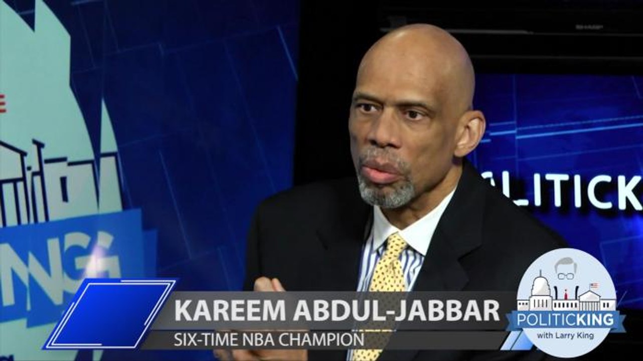 Kareem Abdul-Jabbar Gives Larry King Exclusive Laker News!