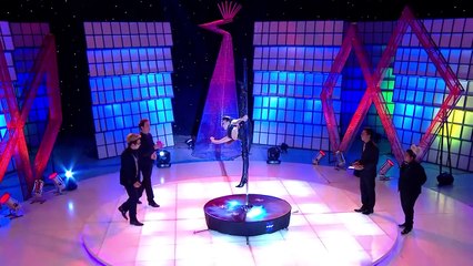 Скачать видео: TODAY SHOW 11 ต.ค.58 (2/3) แปลก เฮ ซ่าส์  Pole Dance