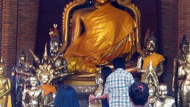 BUDDHA AU TEMPLE DE LA VICTOIRE D'AYUTTHAYA (THAÏLANDE) LE 25 NOVEMBRE 2015