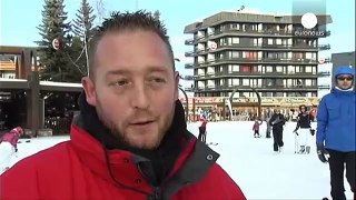 French ski resorts ask locals to stay away