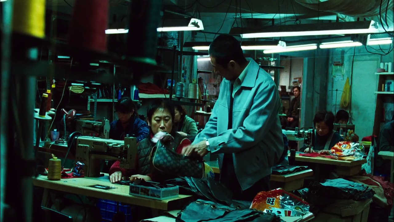 Biutiful - Trailer [HD] Alejandro González Iñárritu, Javier Bardem, Maricel Álvarez, Hanaa Bouchaib