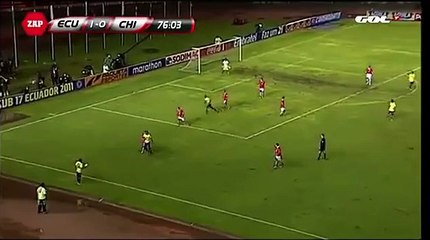 Такой симуляции в футболе я еще не видел