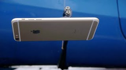 How-To-Shave-an-iPhone-6S-Plus-on-the-Freeway