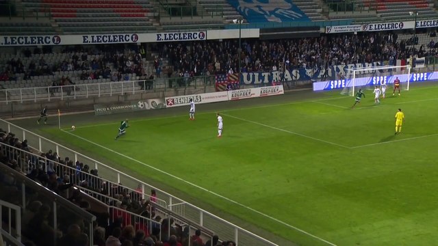 Le but de P. Cros face à Auxerre (12ème Journée Auxerre 0-1 Red Star)
