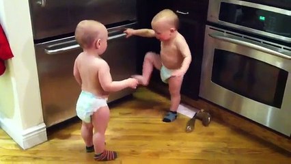 Paul Hayward Bangkok | Very Funny Talking Twin Babies