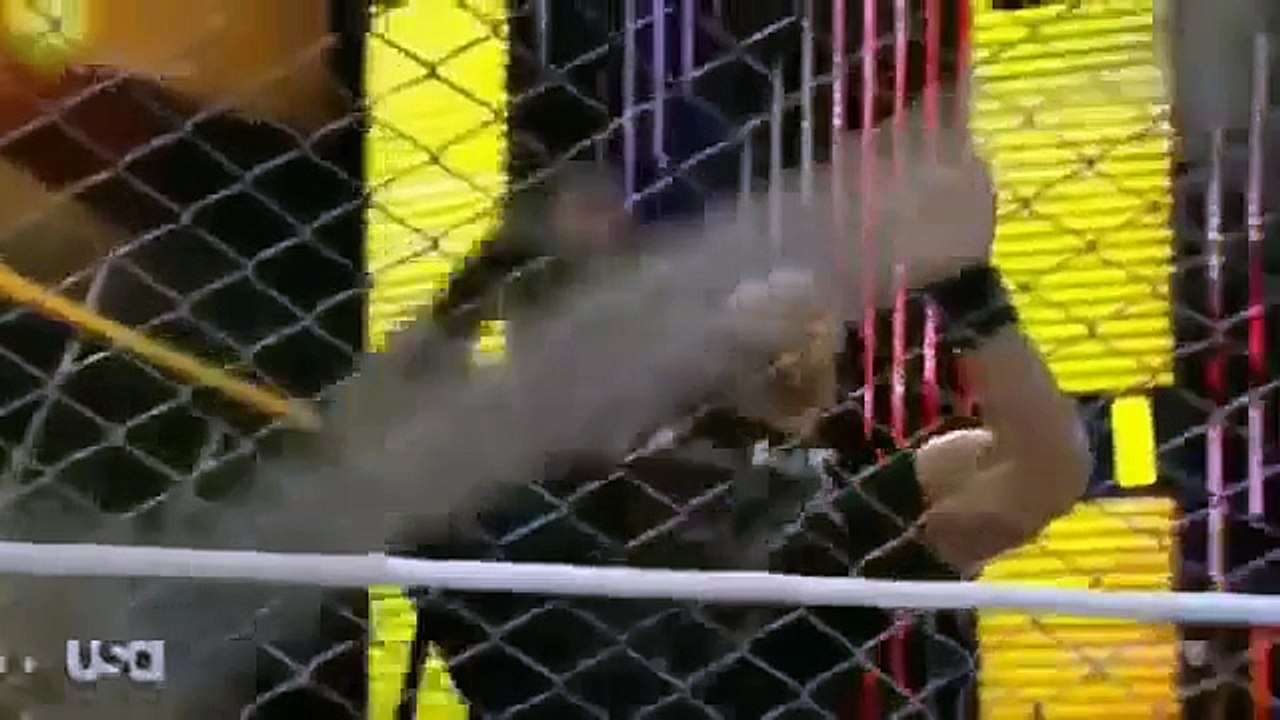 Dean Ambrose vs Sheamus_ WWE RAW_ December 21, 2015