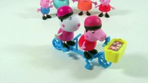 Peppa Pig Peppa Pig and Suzy Sheep Pick Flowers for Mummy Pig fun