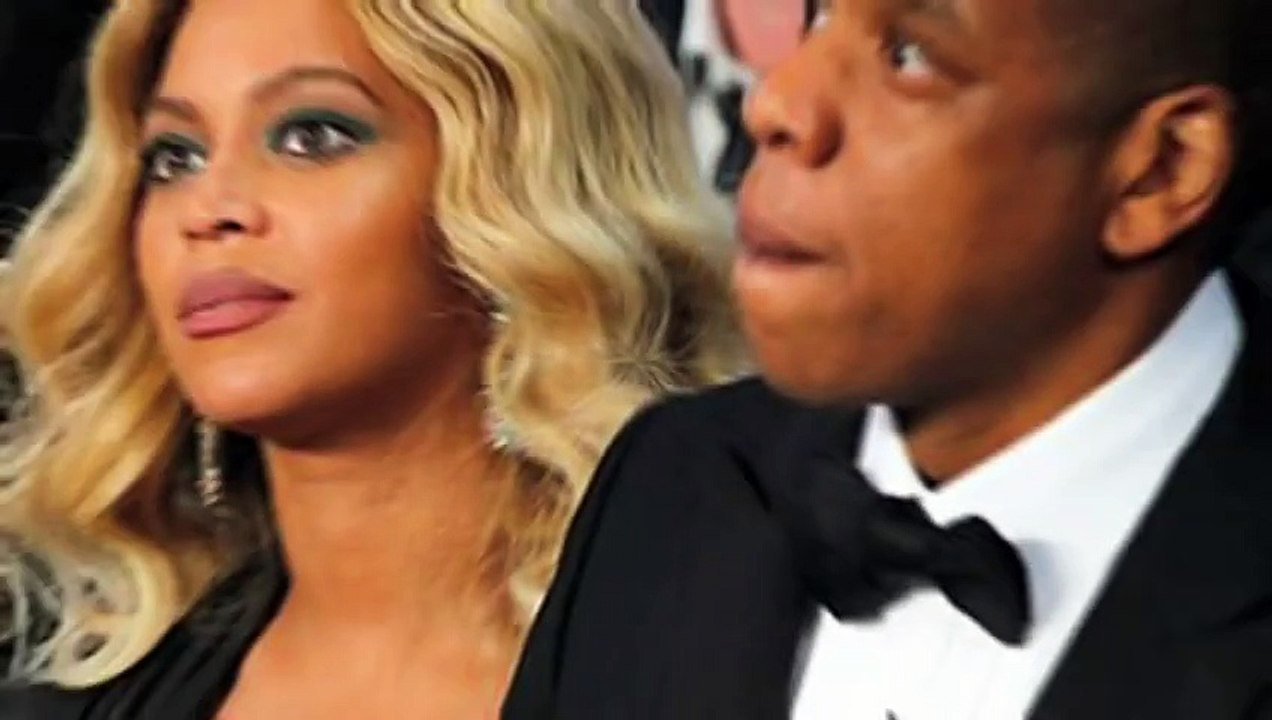 Beyonce Hot Sideboob Show At American Music Awards 2015