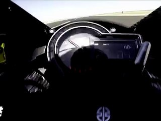 KAWASAKI Ninja H2R がアメリカの空港で 最高速 チャレンジ !!