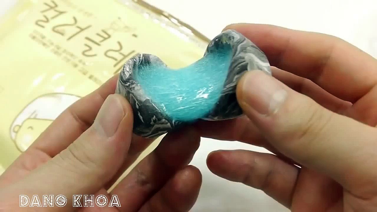 Đồ chơi chất nhờn ma quái làm chiếc bát đồ chơi để đựng chớt lỏng ma quái