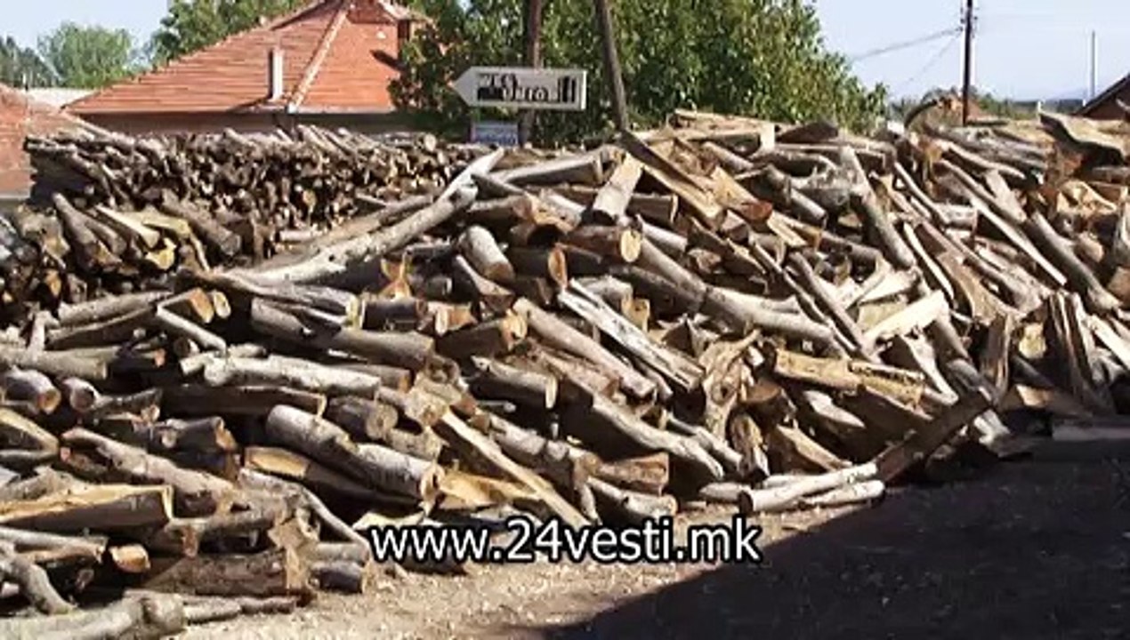 OGREVNI DRVA 25 12