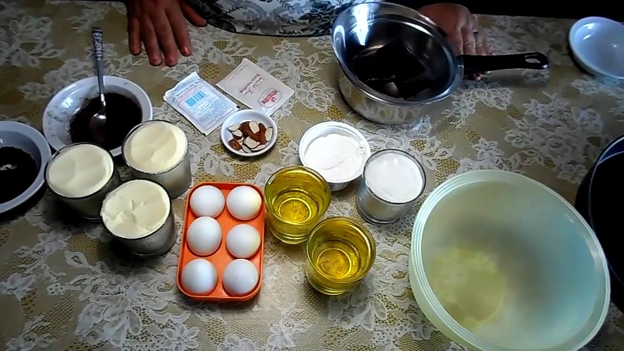 basbousa chocola المطبخ التونسي - Tunisian Cuisine طريقة تحضير الهريسة الحلوة البسبوسة بالشكلاطة